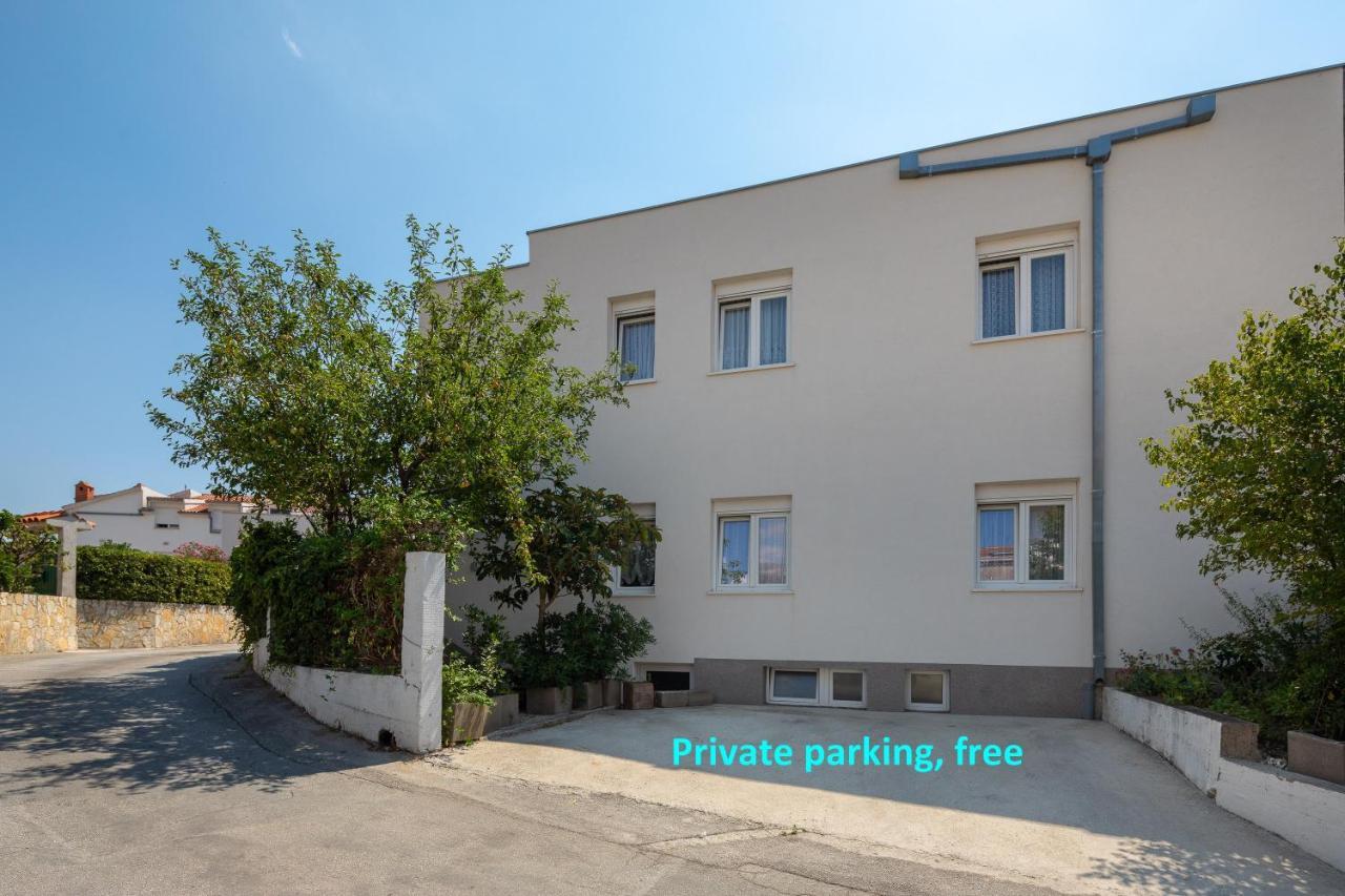 Apartments Near Beach Babic Split Exterior foto